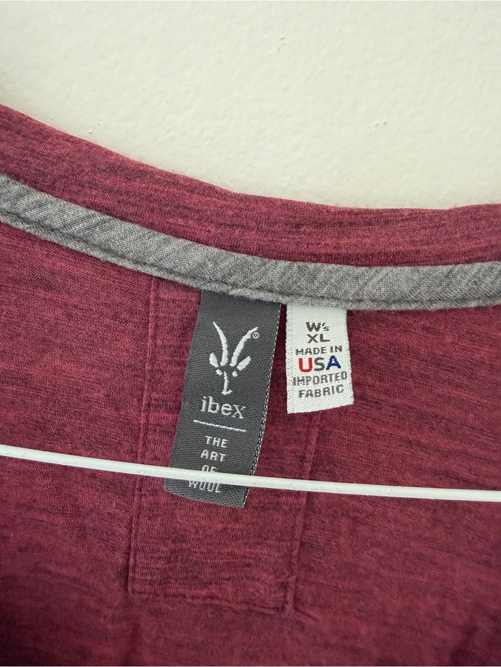 Ibex Merino Wool Burgundy Short Sleeve Scoop Neck Casual Tee Women’s Size XL - Picture 4 of 15